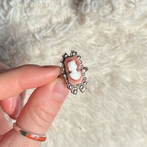 Vintage Cameo Ring